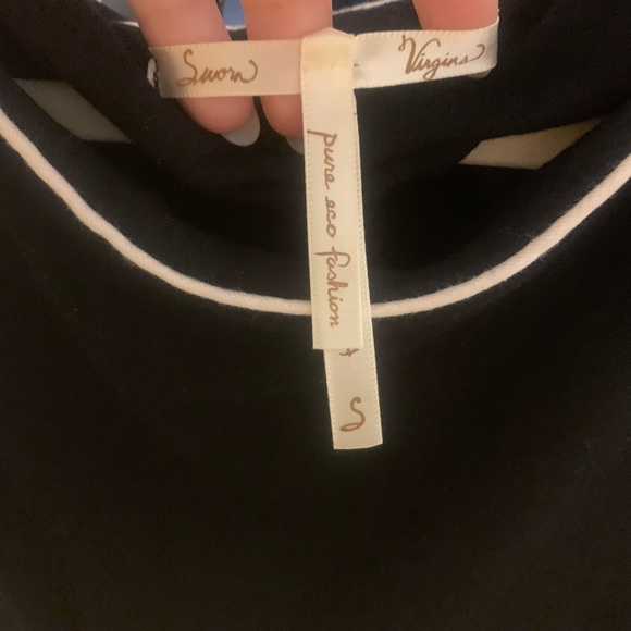 Little Black Dress - Picture 3 of 3